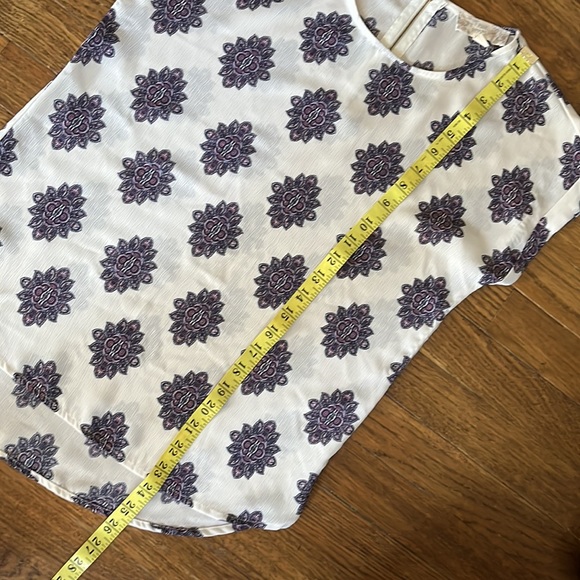 Pink Republic blouse Ivory Paisley top - size Medium - Picture 12 of 12